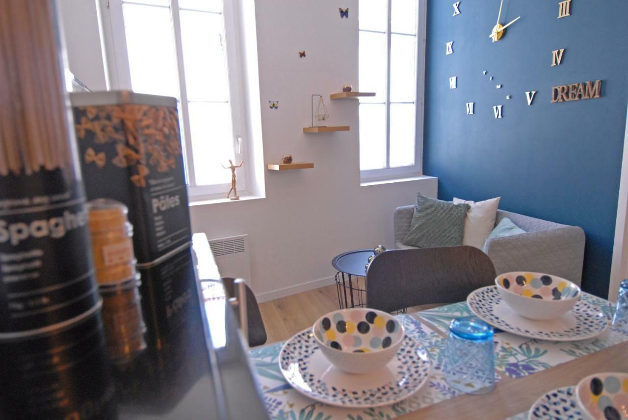 Appartement Neuf Hyper Centre _ Saint Ferreol Marseille Exteriör bild